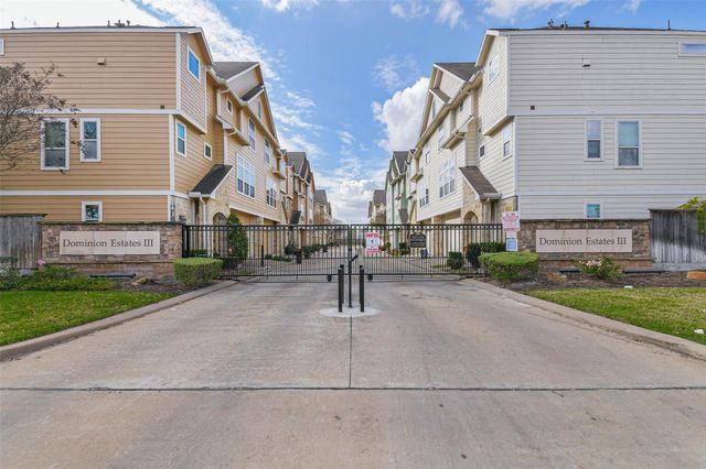 3324 Masters Point Drive, Houston, TX 77091