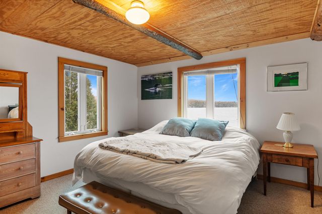 32 Dewing Road, Franklin, VT 05457