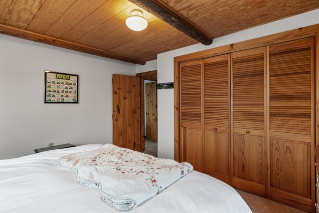32 Dewing Road, Franklin, VT 05457