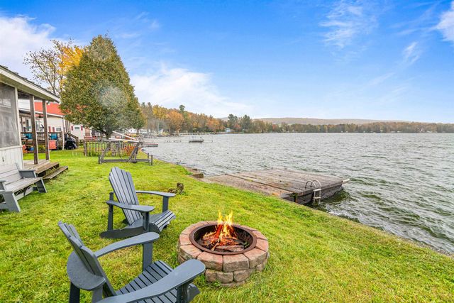 32 Dewing Road, Franklin, VT 05457