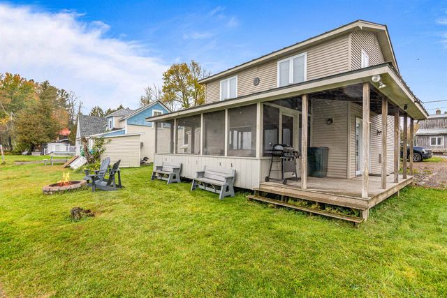 32 Dewing Road, Franklin, VT 05457