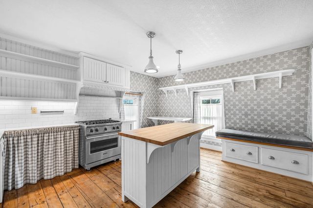 106 Main St Unit 5, Putney, VT 05346