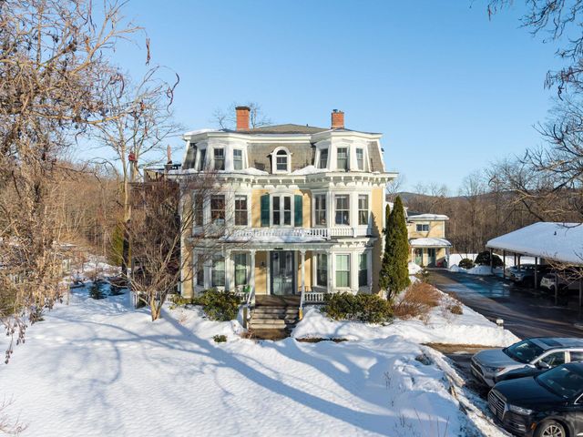 106 Main St Unit 5, Putney, VT 05346