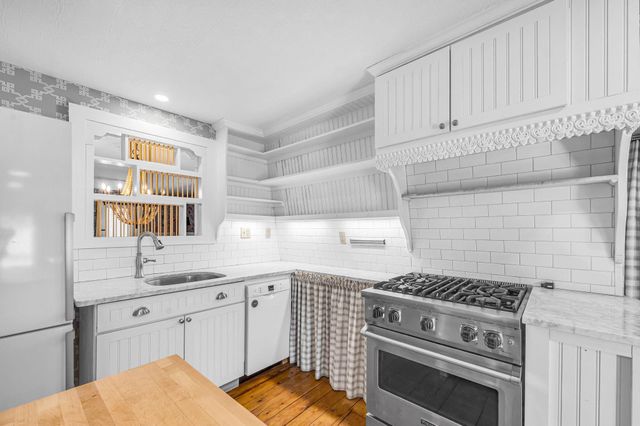 106 Main St Unit 5, Putney, VT 05346