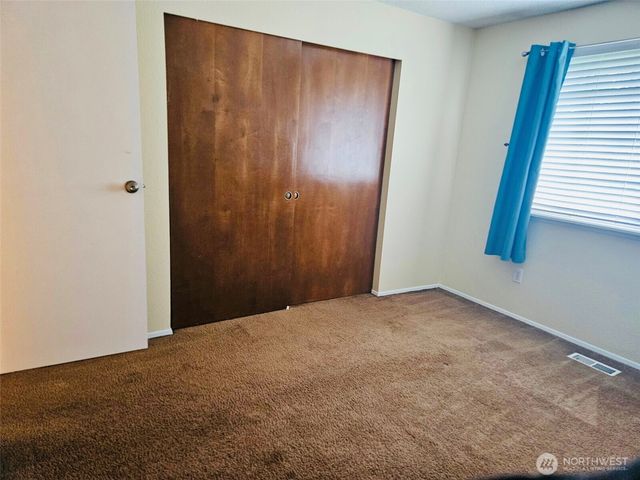 6819 E 254th Street, Graham, WA 98338
