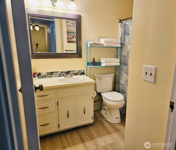 6819 E 254th Street, Graham, WA 98338