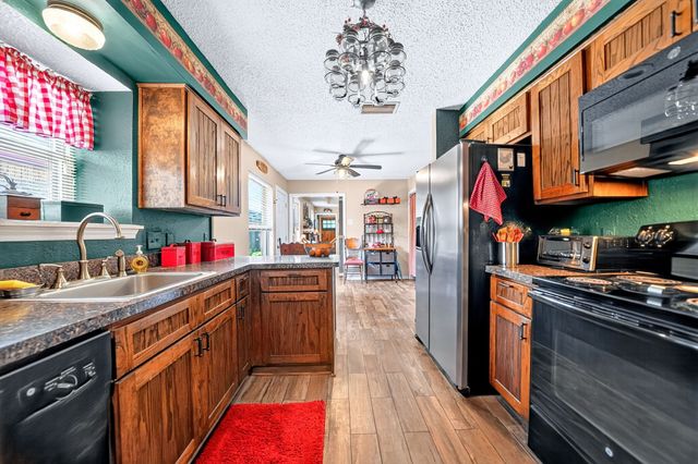 240 Dewey Court, Irving, TX 75060