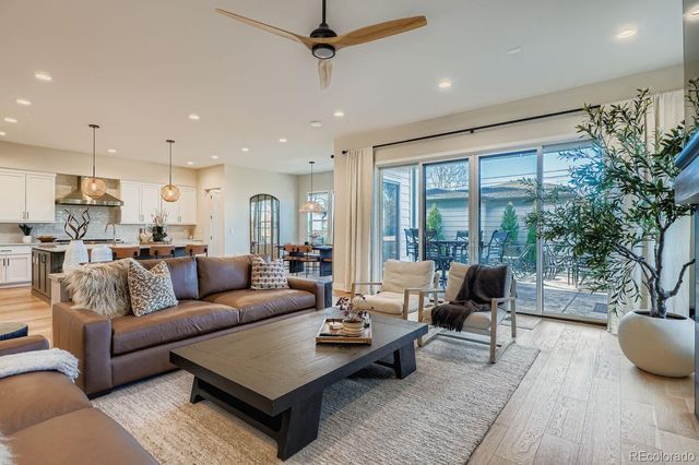 1111 S Adams Street, Denver, CO 80210