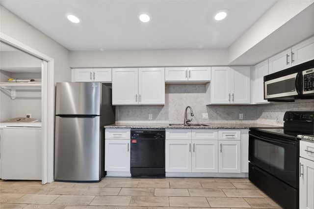 1710 Good Day Drive, Missouri City, TX 77459