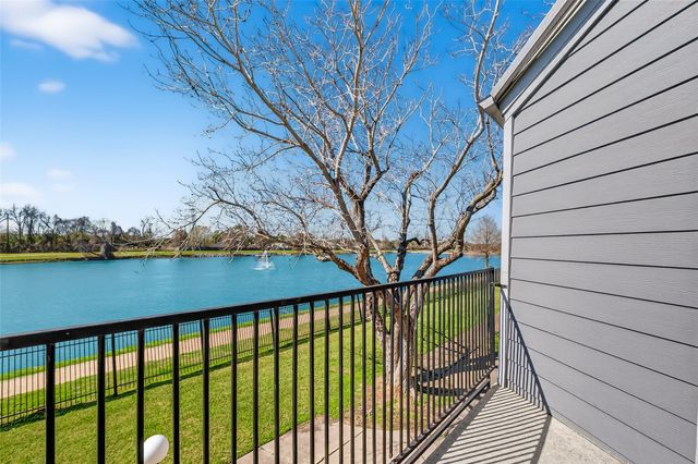 1710 Good Day Drive, Missouri City, TX 77459