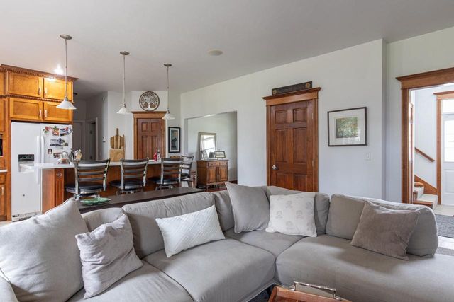 180 EAST RIVER DRIVE, De Pere, WI 54115