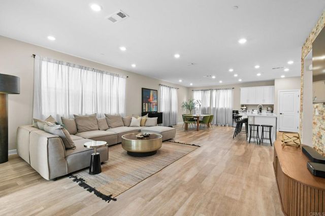 1922 Strata Street 8, Chula Vista, CA 91915