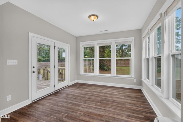 8320 Running Fern Way, Willow Springs, NC 27592