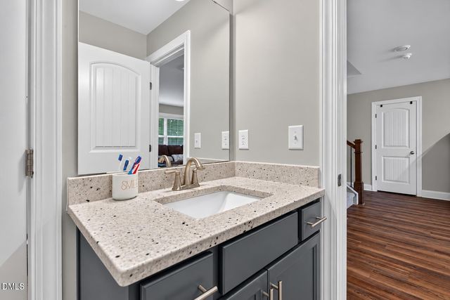 8320 Running Fern Way, Willow Springs, NC 27592