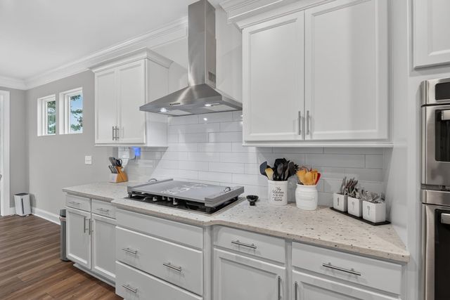 8320 Running Fern Way, Willow Springs, NC 27592