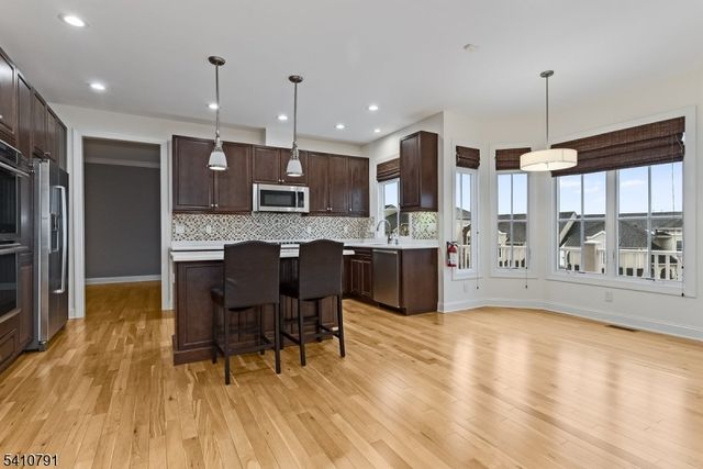 6 Keimel Ct, West Orange Twp., NJ 07052