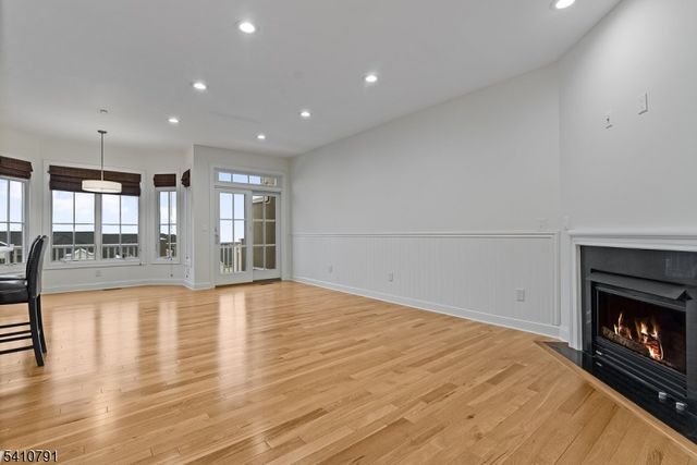 6 Keimel Ct, West Orange Twp., NJ 07052