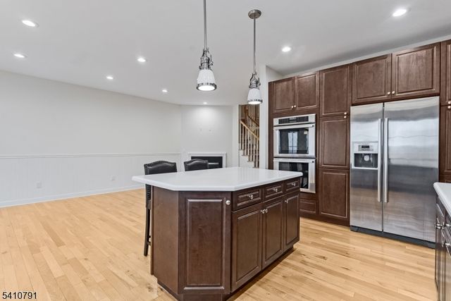 6 Keimel Ct, West Orange Twp., NJ 07052