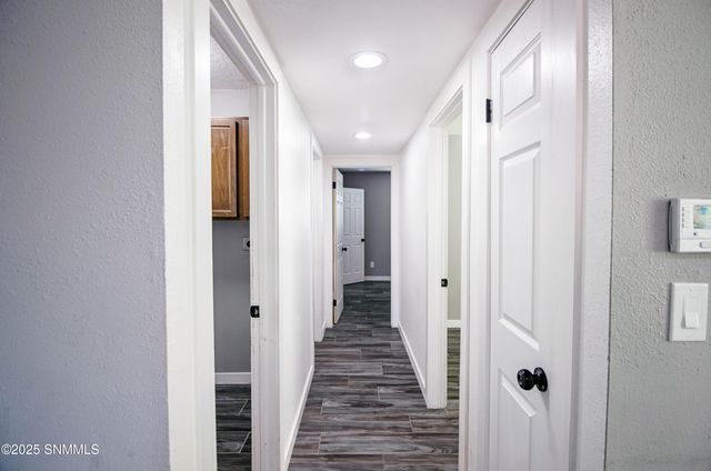 1306 Wyoming Avenue 4, Las Cruces, NM 88001
