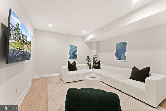 1710 DALEWOOD PLACE, Mclean, VA 22101