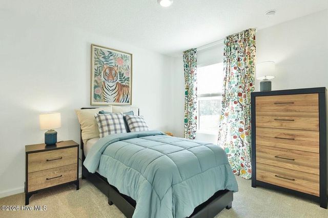 594 Sandy Hollow Drive, Jacksonville, NC 28540