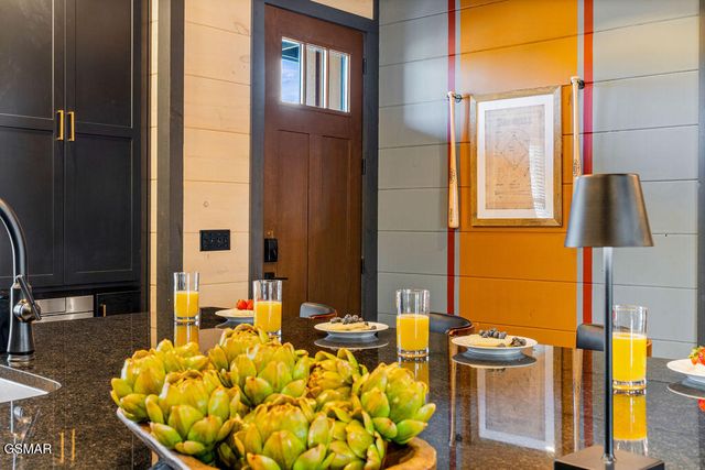 341 Rambling Creek Way, Sevierville, TN 37862