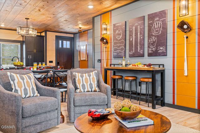 341 Rambling Creek Way, Sevierville, TN 37862