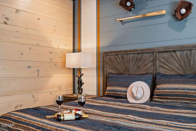 341 Rambling Creek Way, Sevierville, TN 37862