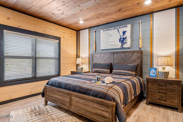 341 Rambling Creek Way, Sevierville, TN 37862