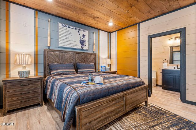 341 Rambling Creek Way, Sevierville, TN 37862