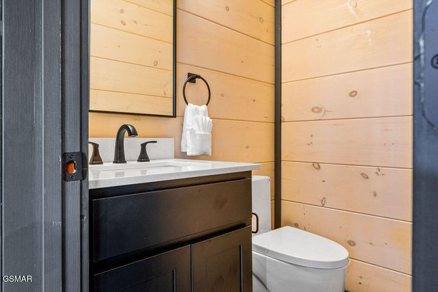 341 Rambling Creek Way, Sevierville, TN 37862