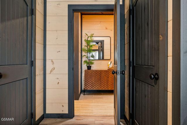 341 Rambling Creek Way, Sevierville, TN 37862