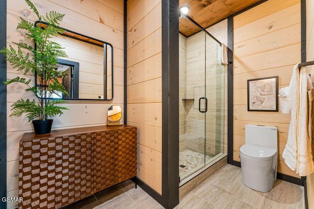 341 Rambling Creek Way, Sevierville, TN 37862