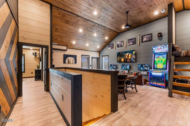 341 Rambling Creek Way, Sevierville, TN 37862