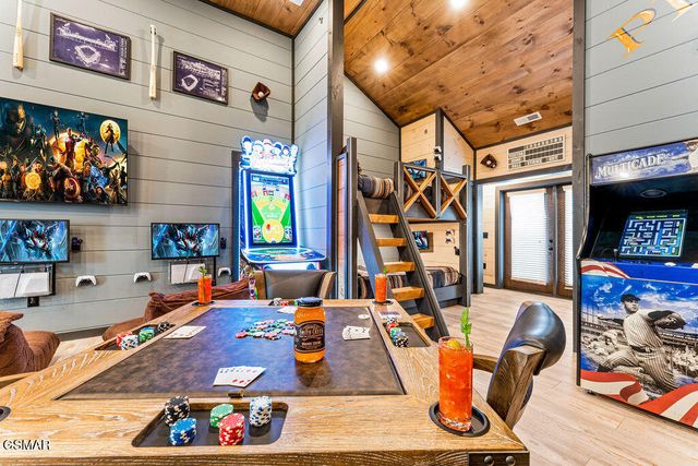 341 Rambling Creek Way, Sevierville, TN 37862