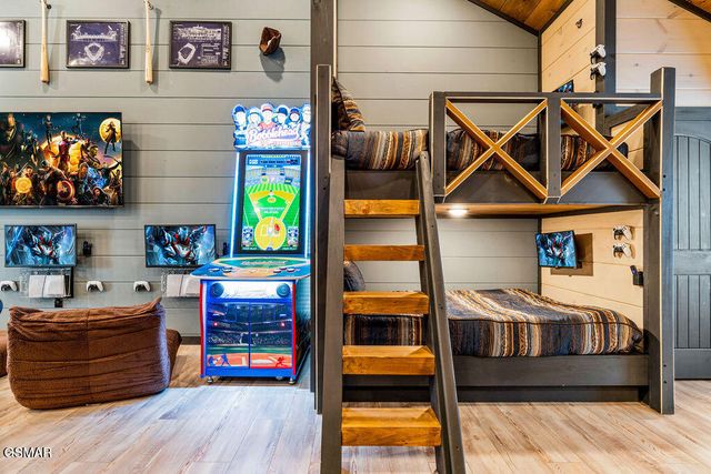 341 Rambling Creek Way, Sevierville, TN 37862