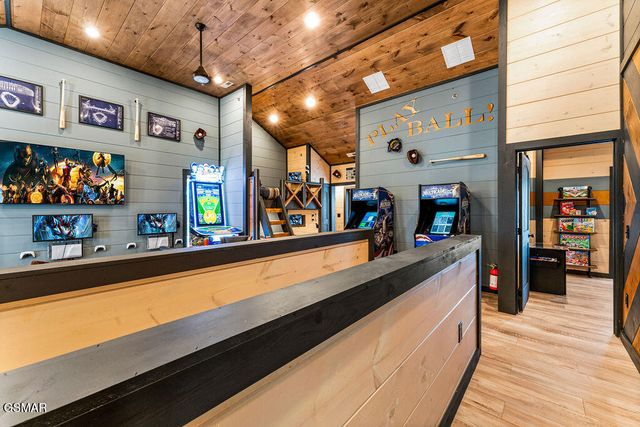 341 Rambling Creek Way, Sevierville, TN 37862