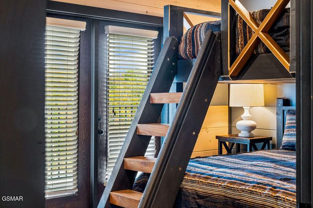 341 Rambling Creek Way, Sevierville, TN 37862