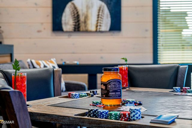 341 Rambling Creek Way, Sevierville, TN 37862