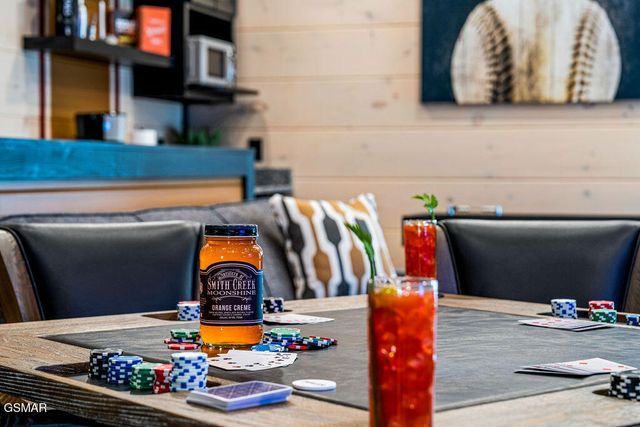 341 Rambling Creek Way, Sevierville, TN 37862