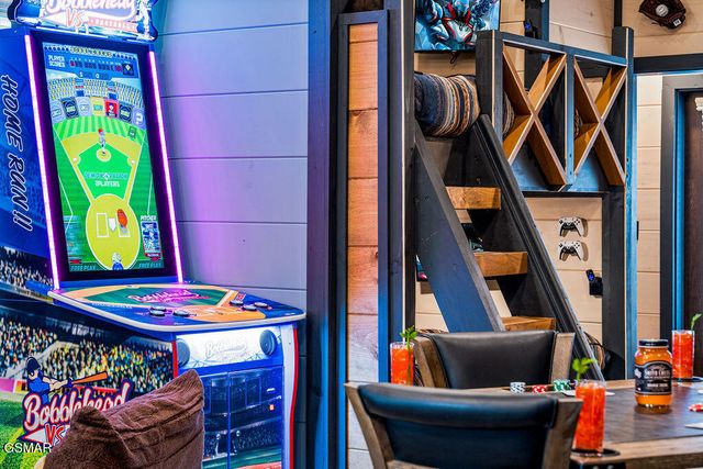 341 Rambling Creek Way, Sevierville, TN 37862