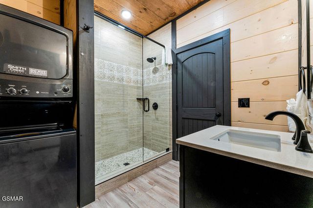 341 Rambling Creek Way, Sevierville, TN 37862