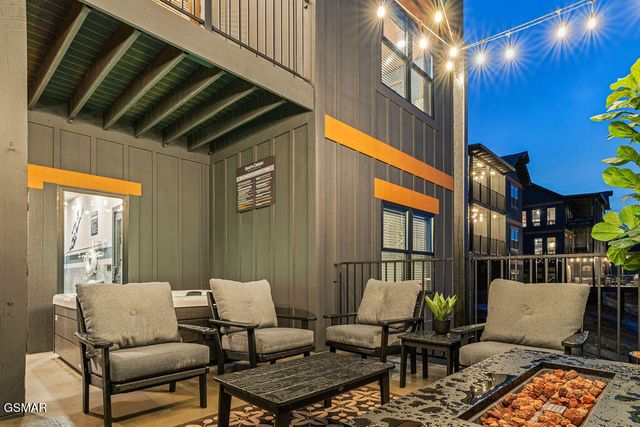 341 Rambling Creek Way, Sevierville, TN 37862