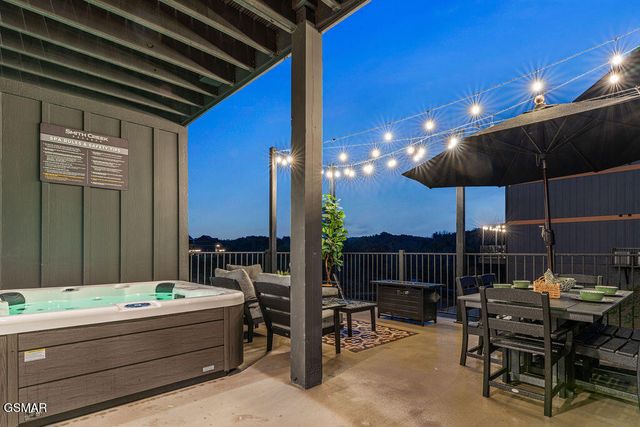 341 Rambling Creek Way, Sevierville, TN 37862