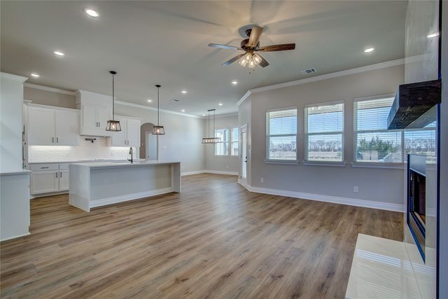 3595 Meadow View Lane, Greenville, TX 75402