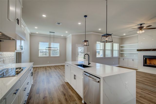 3595 Meadow View Lane, Greenville, TX 75402