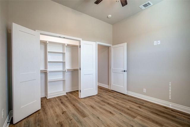 3595 Meadow View Lane, Greenville, TX 75402