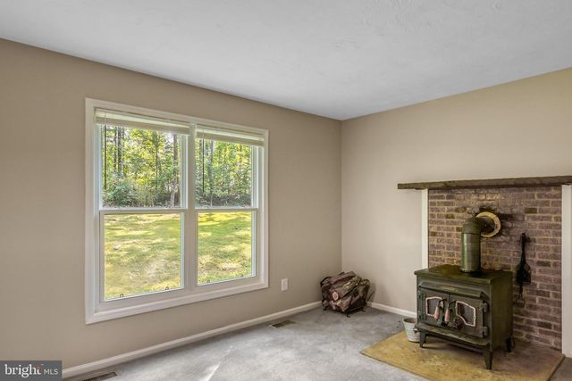 6009 NORANDA DR, Mineral, VA 23117