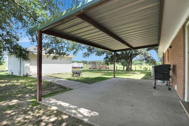 8542 Sloan Road, Midway, TX 75852
