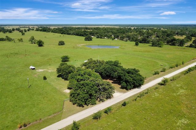 8542 Sloan Road, Midway, TX 75852